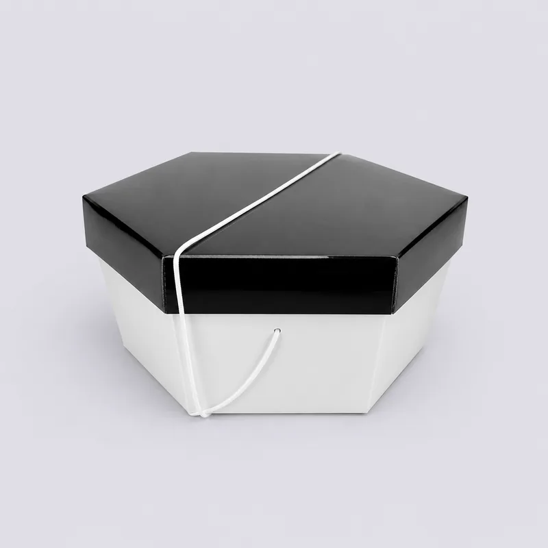 Black Lid and White Base Hat Boxes | Hat Boxes Black Lid and White Base Hat Boxes — Hat Boxes wholesale from Packaging Panda