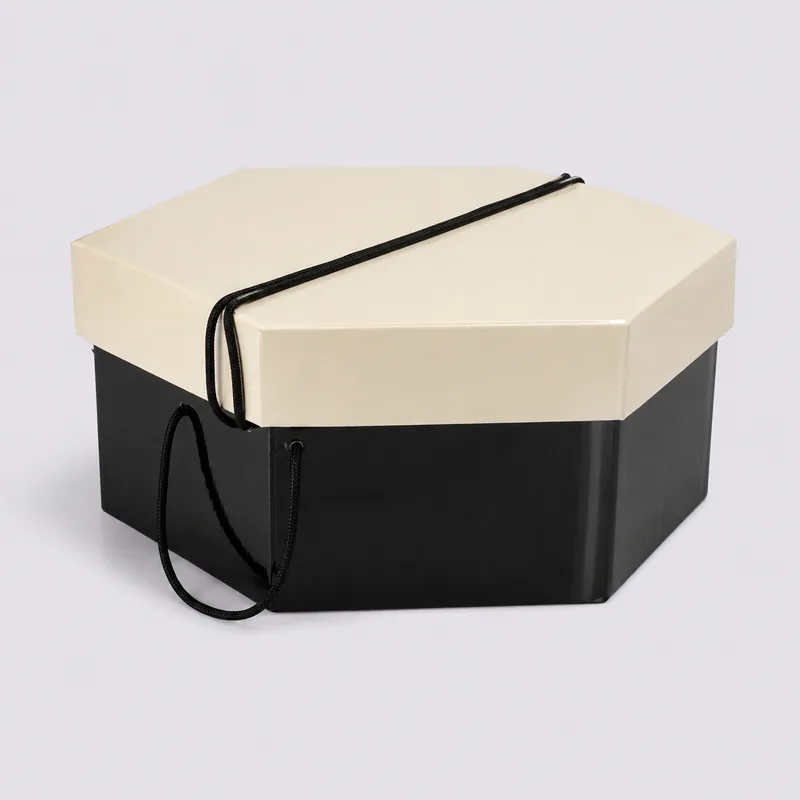 Cream Lid and Black Base Hat Boxes | Hat Boxes Cream Lid and Black Base Hat Boxes — Hat Boxes wholesale from Packaging Panda