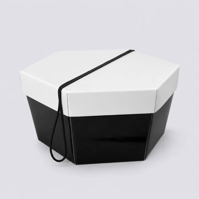 White Lid and Black Base Hat Boxes | Hat Boxes White Lid and Black Base Hat Boxes — Hat Boxes wholesale from Packaging Panda